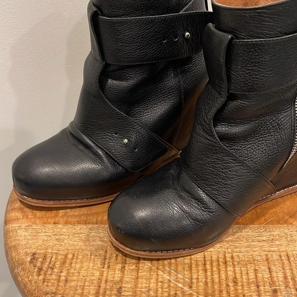 Matiko black Wedge Boots - Picture 6 of 7